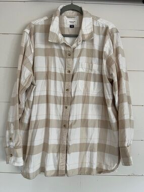 American Eagle Outfitters Men’s White and Beige Plaid Button-Down Shirt